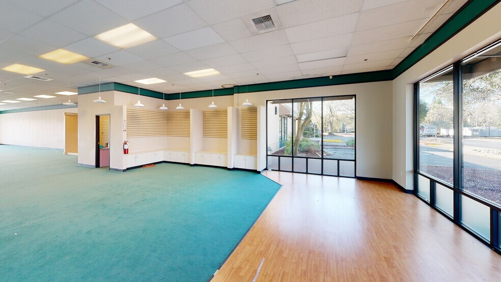 More Photos Of 12190 Tributary Ln, Rancho Cordova Freestanding For Lease