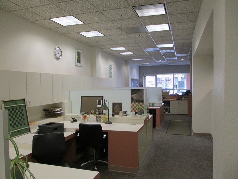 More Photos Of 533 5th St, Santa Rosa Office For Sale
