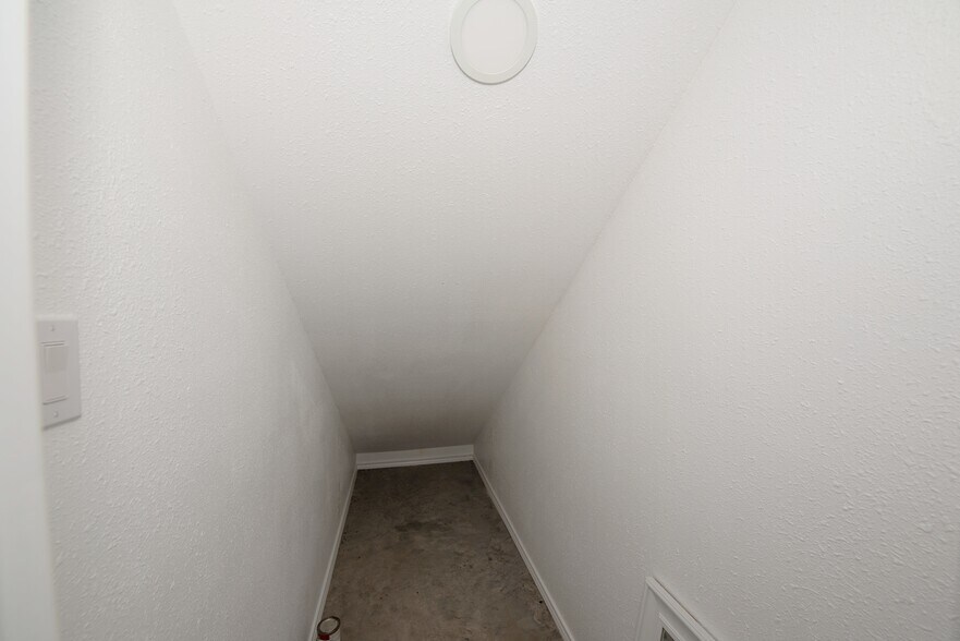 More Photos Of 440 Interstate 30 W, Mount Vernon Land For Sale