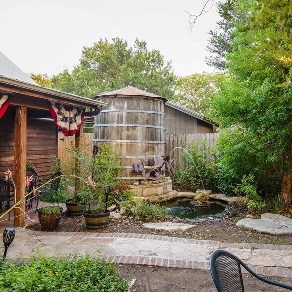 More Photos Of , Wimberley General Retail For Sale