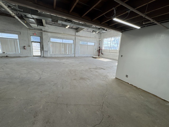 More Photos Of 138 Mill St, Newburgh Industrial For Lease