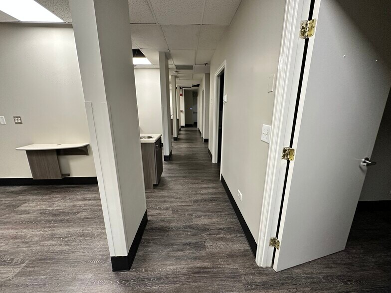 More Photos Of 1955 Arapahoe St, Denver Apartments For Lease