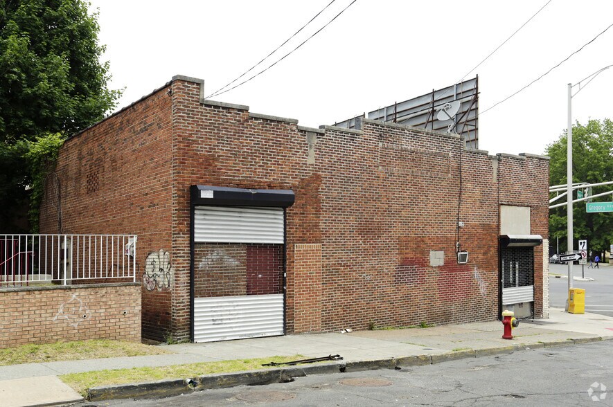 More Photos Of 75-77 Gregory Ave, Passaic Freestanding For Lease