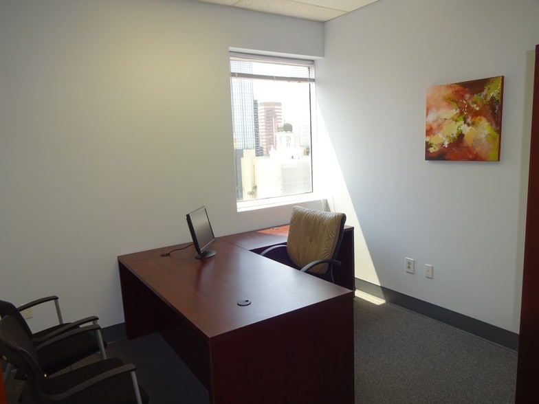 More Photos Of 412 E Madison St, Tampa Office For Sale