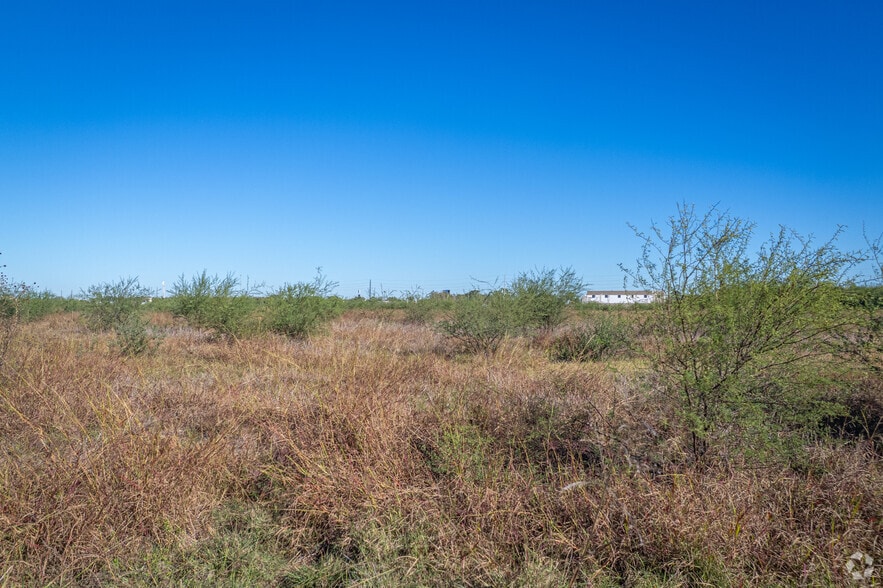 More Photos Of 0 Business Park Dr, Rosenberg Land For Sale