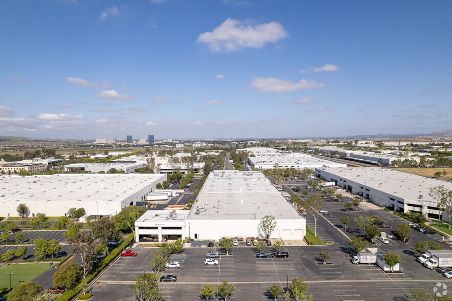 More Photos Of 15041 Bake Pky, Irvine Unknown For Lease