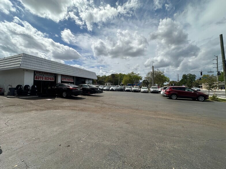More Photos Of 2501 Sanford Ave, Sanford Auto Repair For Sale