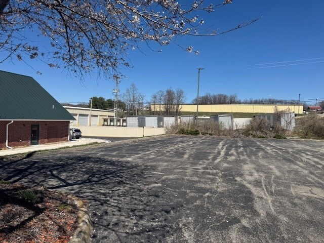 More Photos Of 4655 Cleburne Blvd, Dublin Restaurant For Lease