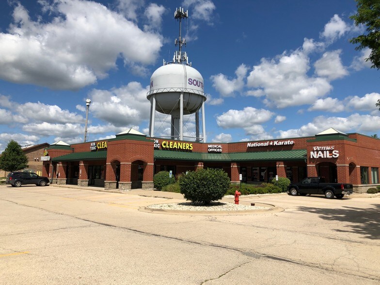 More Photos Of 1268-1282 W Spring St, South Elgin Storefront Retail Office For Lease