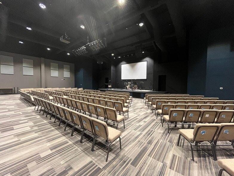 More Photos Of 501 Willis Rd, Spartanburg Religious Facility For Sale