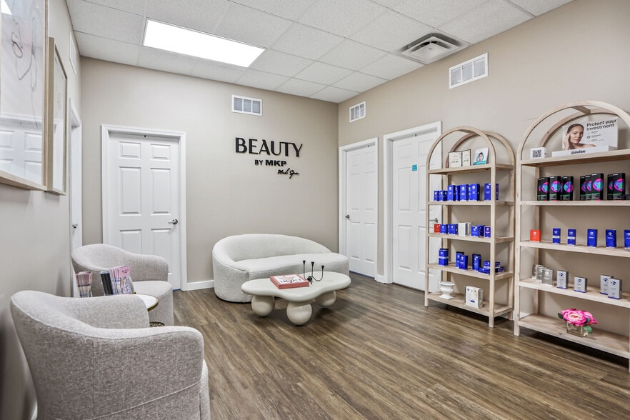 More Photos Of 7121 Leesburg Pike, Falls Church Storefront Retail Office For Sale