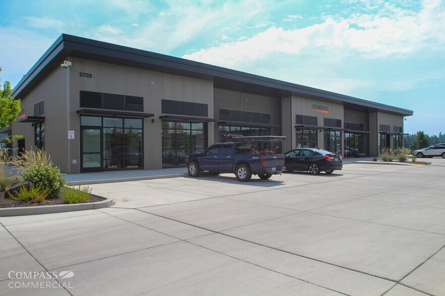 More Photos Of 2723 NW Potts Ct, Bend Office For Lease