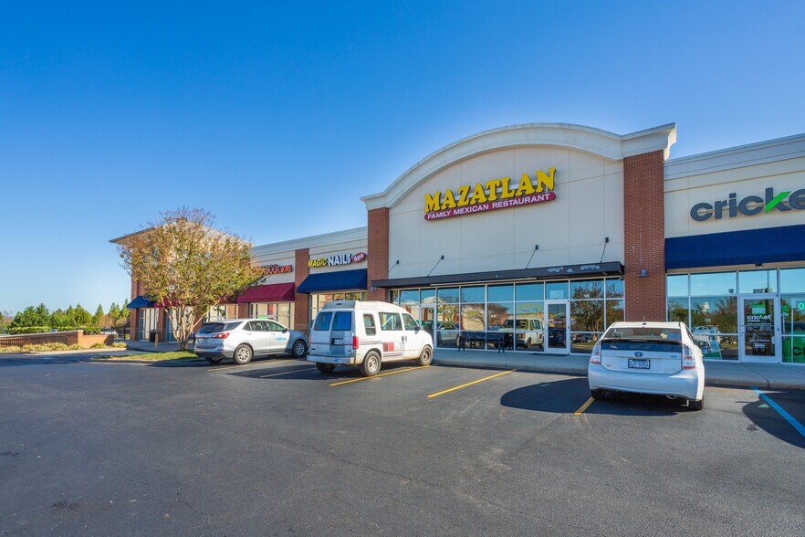 More Photos Of 4780 Hickory Blvd, Granite Falls Unknown For Lease