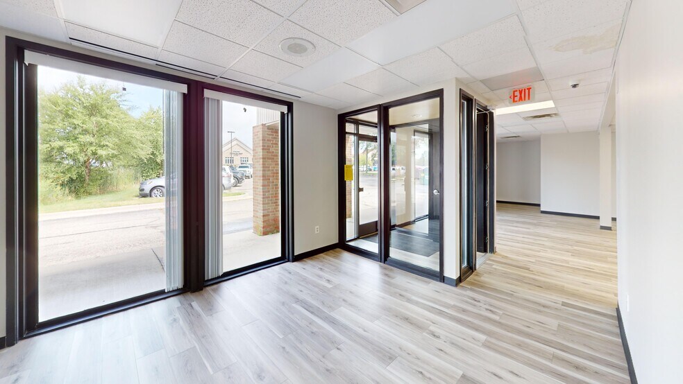 More Photos Of 1255 E M-36, Pinckney Medical For Sale