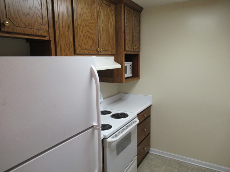 More Photos Of 1533 Woodard St, Valdosta Apartments For Sale