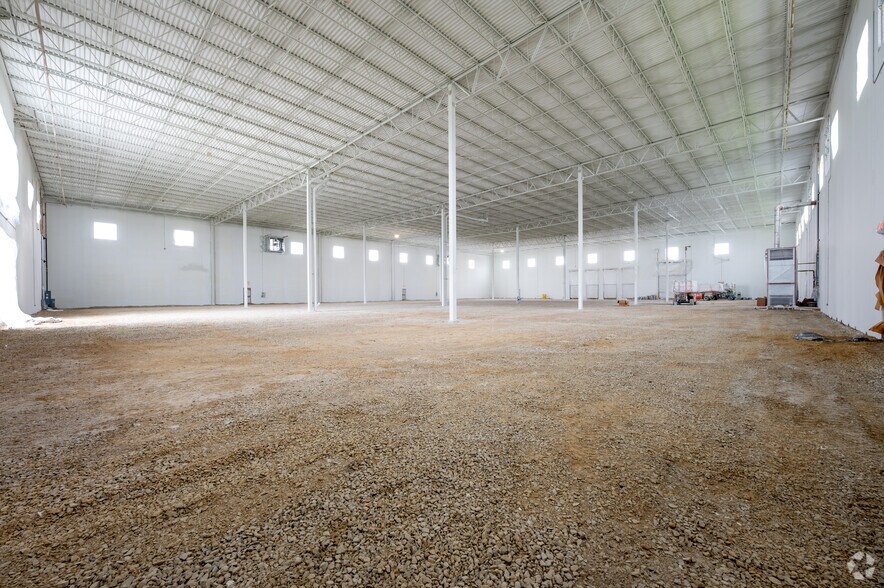 More Photos Of 239 N Heartland Dr, Delphi Warehouse For Sale