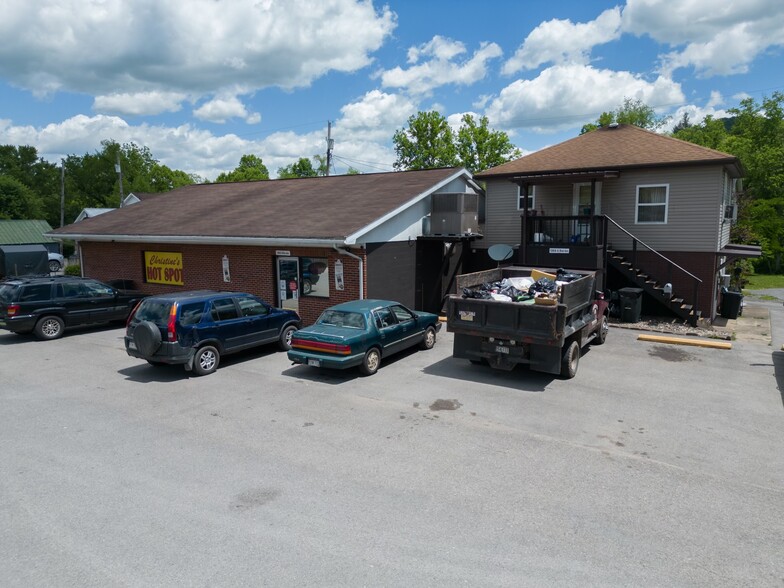 Primary Photo Of 1300-1302 N River Rd, Weston Service Station For Sale