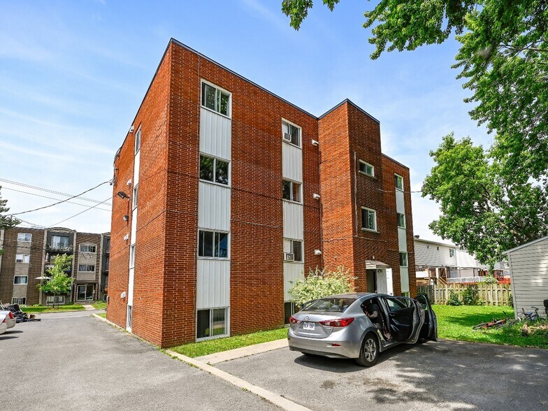 More Photos Of 3375 Rue Gélineau, Longueuil Apartments For Sale