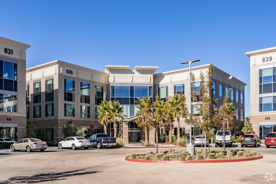 More Photos Of 831 Highland Springs Ave, Beaumont Medical For Lease