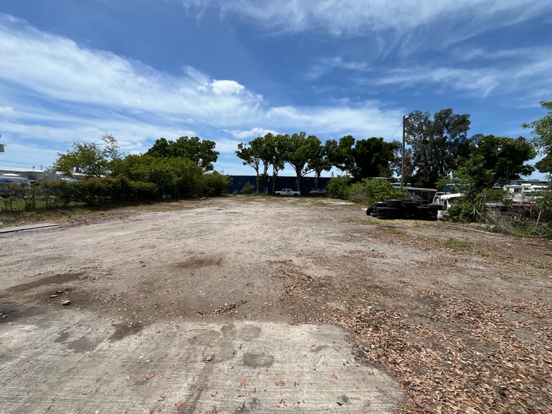 More Photos Of 12490 Belcher Rd S, Largo Showroom For Sale