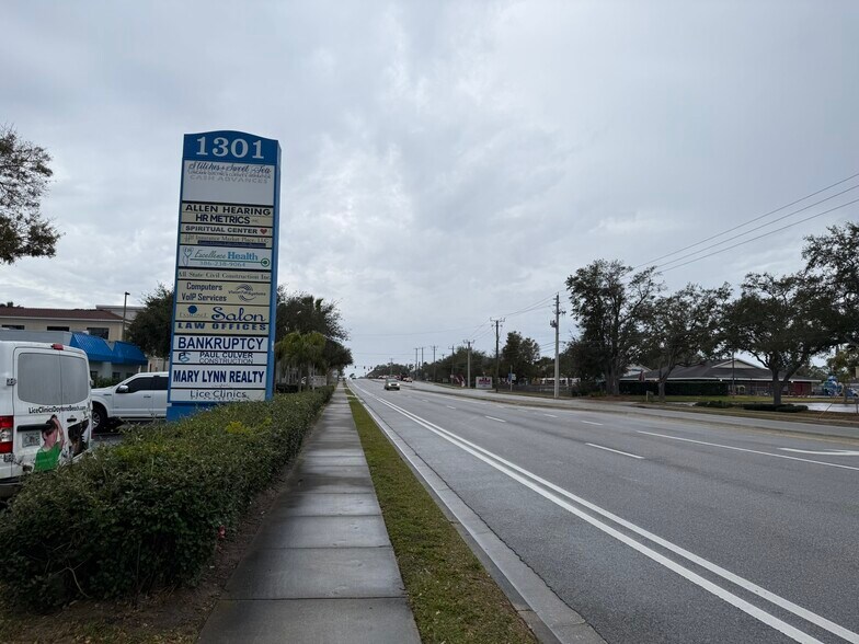 More Photos Of 1301 Beville Rd, Daytona Beach Medical For Sale