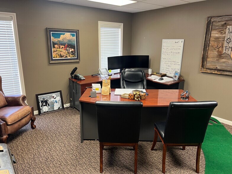 More Photos Of 14884 Highway 105 W, Montgomery Office For Sale
