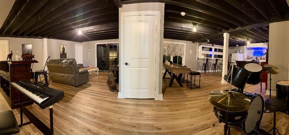 More Photos Of 286 Lakeview Drive Rd, Highland Lake Specialty For Sale