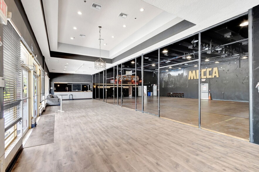 More Photos Of 702 Park Ave, West Palm Beach Unknown For Lease