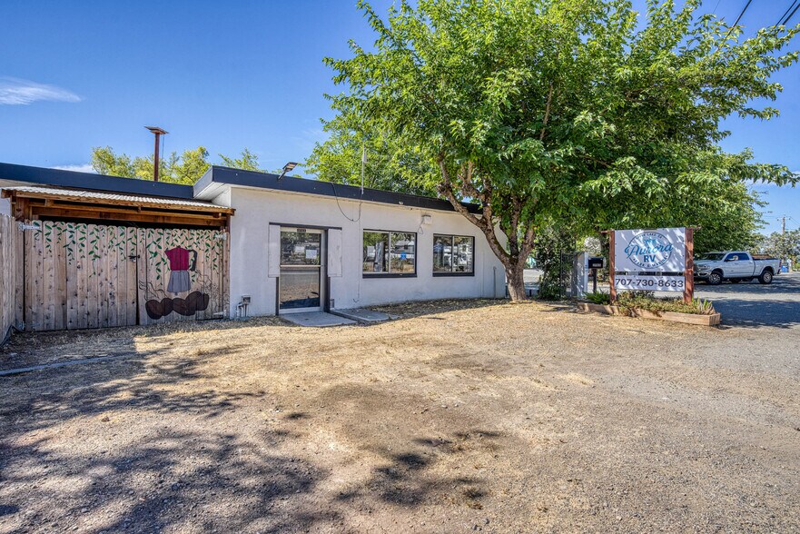 More Photos Of 2985 Lakeshore Blvd, Upper Lake Manufactured Housing Mobile Home Park For Sale