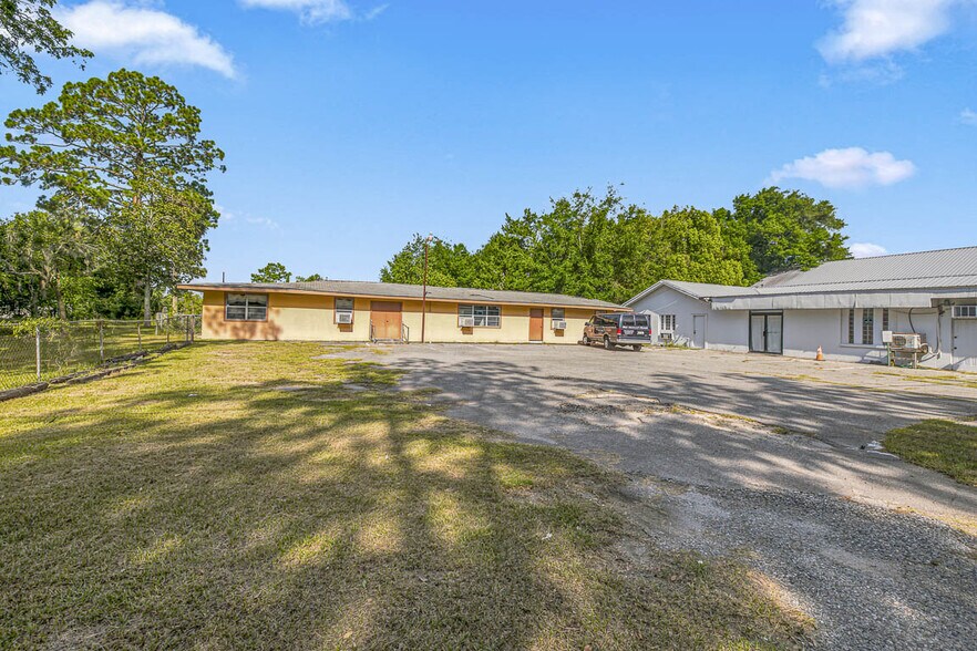 More Photos Of 2625 Reynolds St, Brunswick Flex For Sale