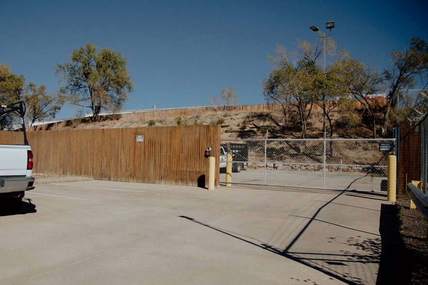 More Photos Of 2710 Delta Pl, Colorado Springs Office For Sale