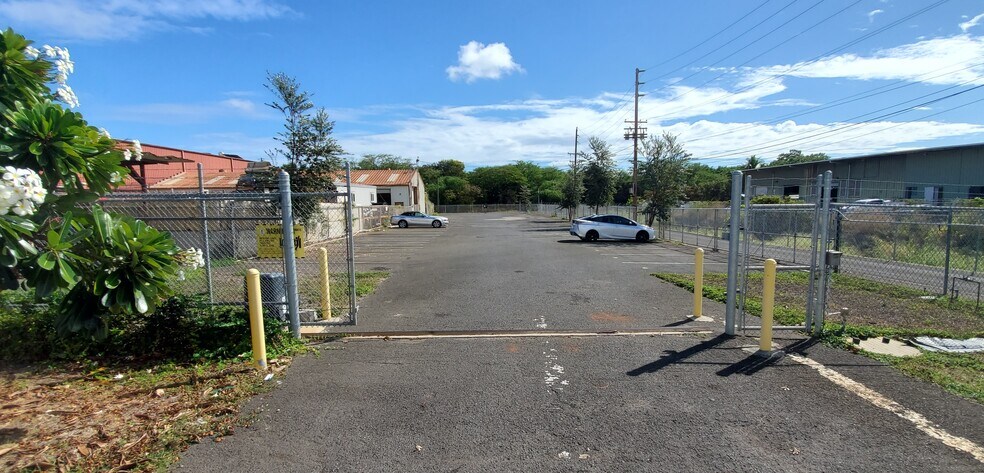 Primary Photo Of 94-121 Leokane St, Waipahu Land For Lease
