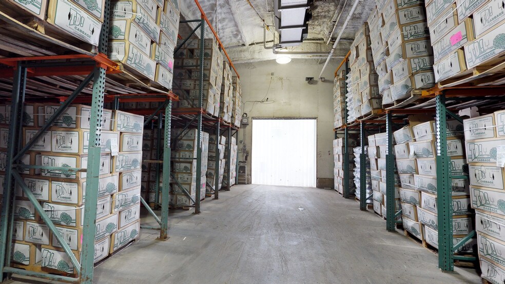 More Photos Of 818 S Derby St, Arvin Refrigeration Cold Storage For Sale