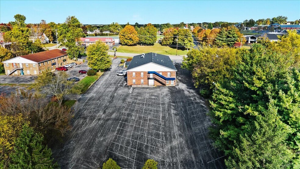 More Photos Of 617 Mulberry St, Elizabethtown Office For Sale