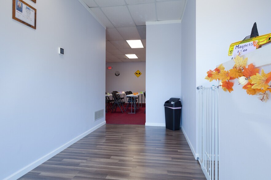 More Photos Of 2660 Us-224, New Haven Office For Sale