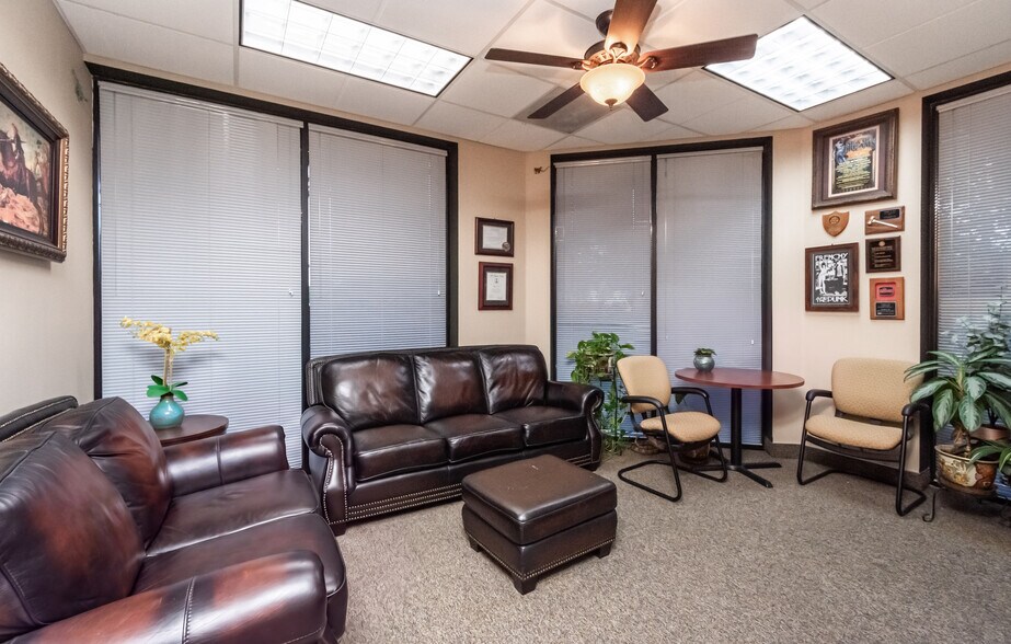 More Photos Of 8203 Sierra College Blvd, Roseville Office For Sale