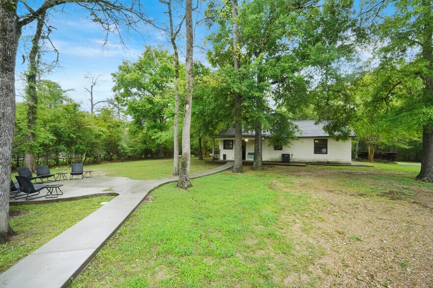 More Photos Of 25566 Bradbury Dr, Hockley Winery Vineyard For Sale