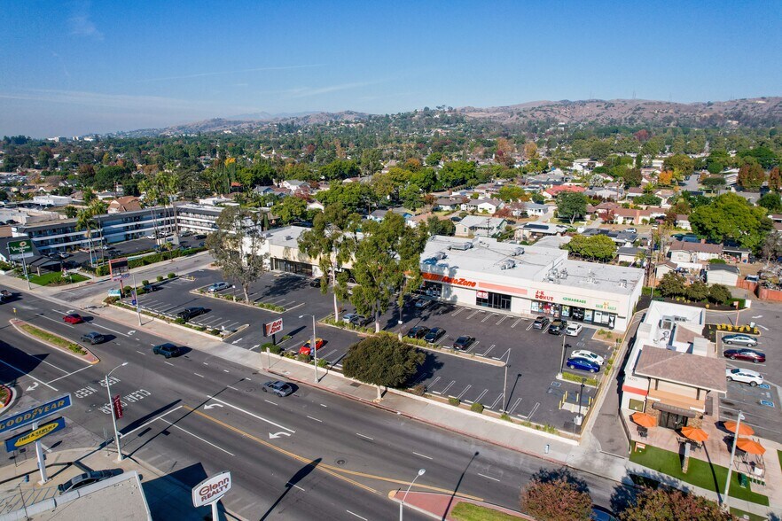 More Photos Of 14153 Whittier Blvd, Whittier Unknown For Lease