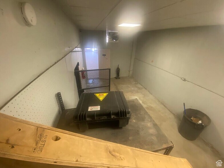 More Photos Of 22 Main st, Duchesne Office Residential For Sale