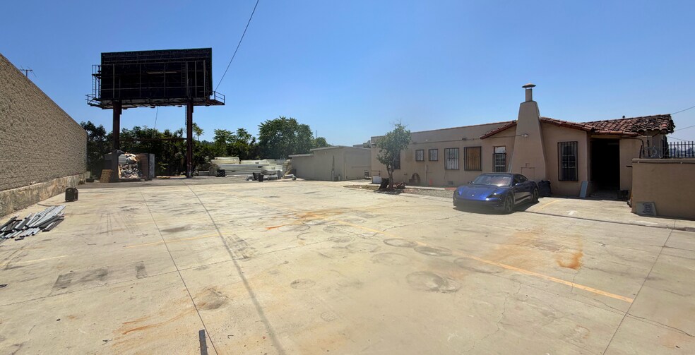 Primary Photo Of 4256 Whiteside St, Los Angeles Land For Lease