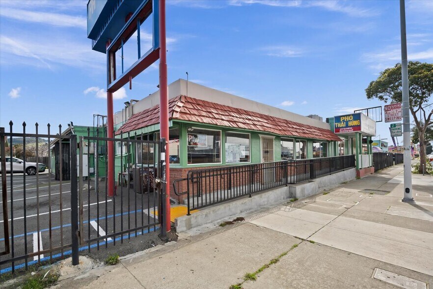 More Photos Of 12860 San Pablo Ave, Richmond Restaurant For Sale