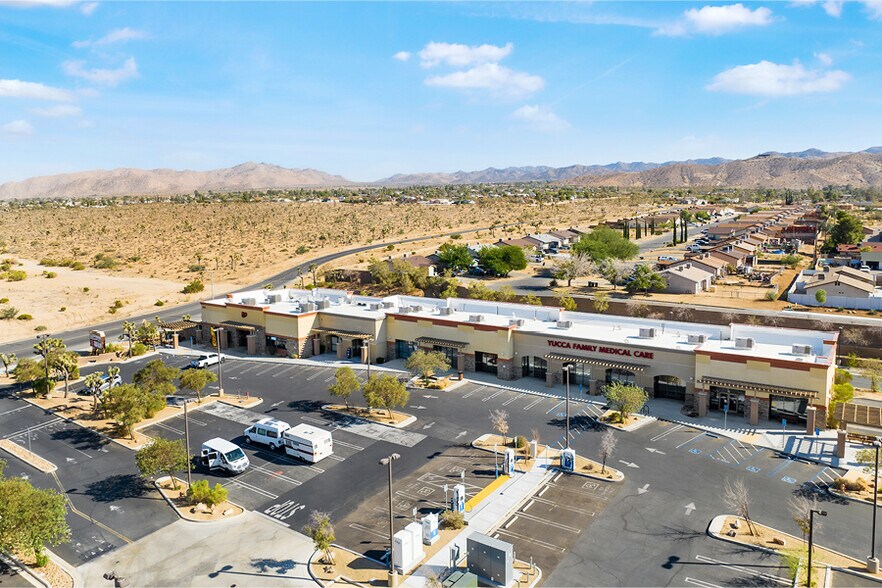 More Photos Of 57675 Twentynine Palms Hwy, Yucca Valley Storefront For Sale