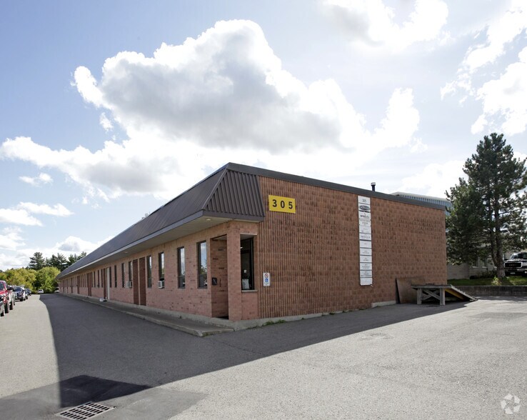 Primary Photo Of 305 Armstrong Ave, Halton Hills Light Manufacturing For Lease