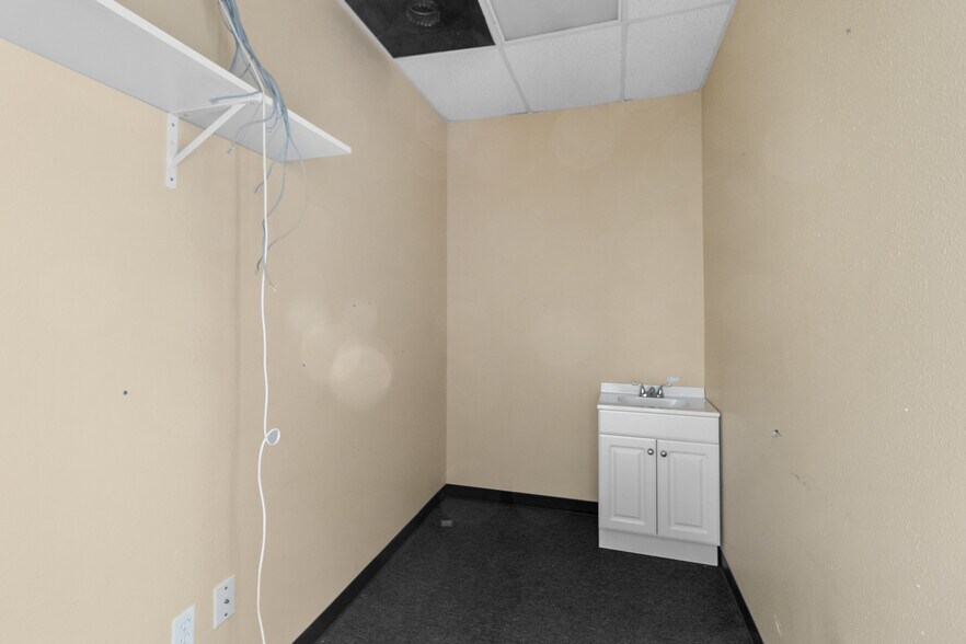 More Photos Of 10540 Fm-1488, Magnolia Unknown For Lease