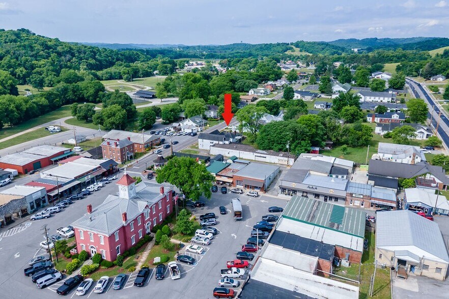 More Photos Of 250 Main St, Lynchburg Land For Sale