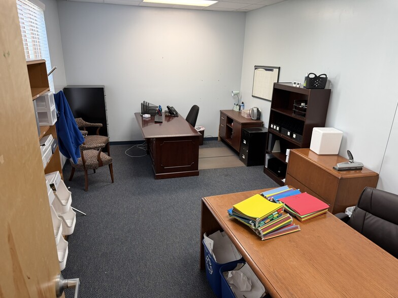 More Photos Of 1938 Charlie Hall Blvd, Charleston Medical For Sale