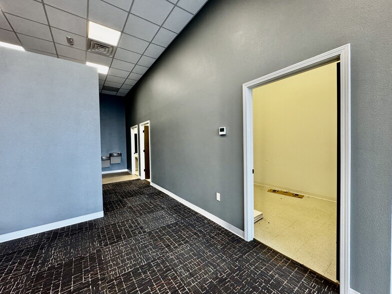 More Photos Of 266 S Jefferson Ave, Lebanon Office For Lease