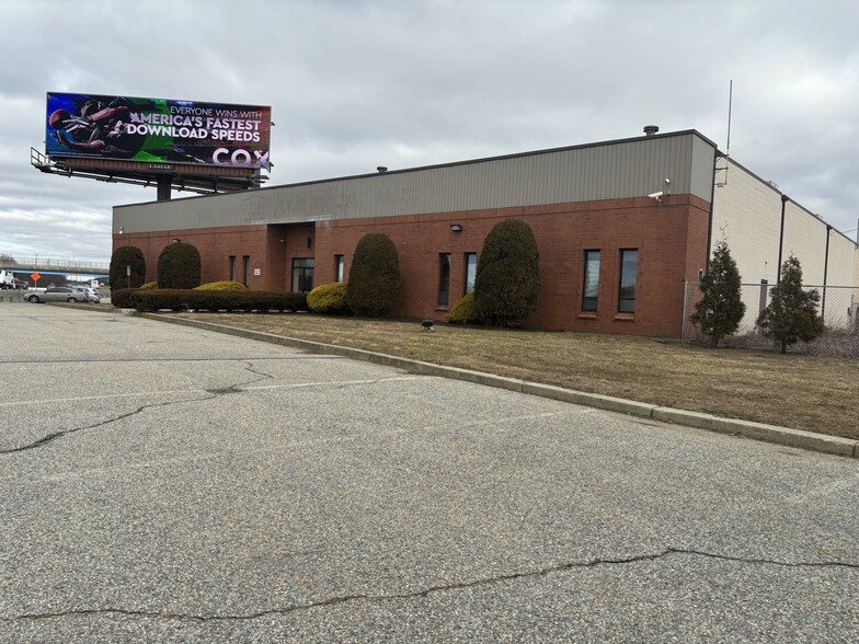 Primary Photo Of 33 Plan Way, Warwick Warehouse For Lease