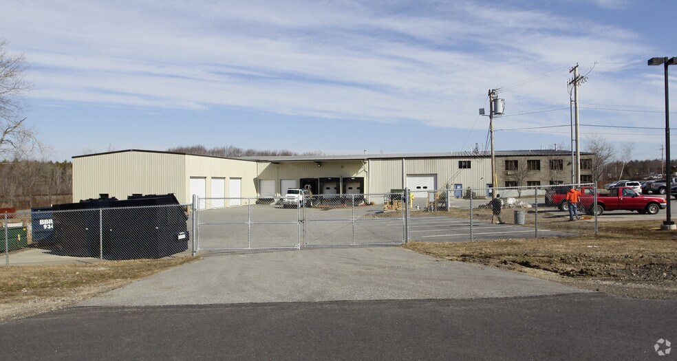 More Photos Of 20 Morin St, Biddeford Warehouse For Sale