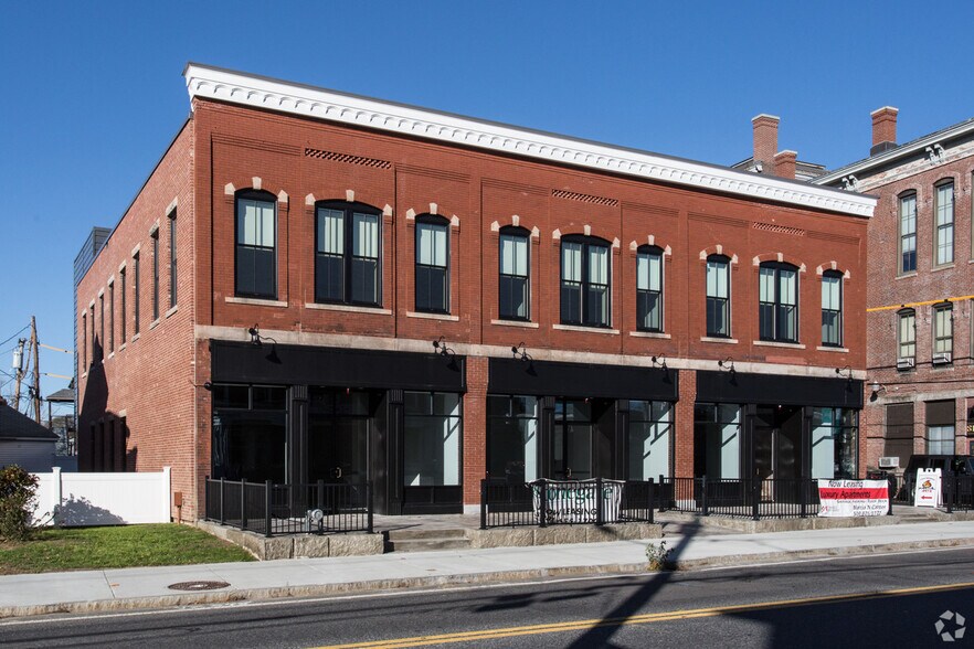 More Photos Of 13 W Central St, Natick Apartments For Lease